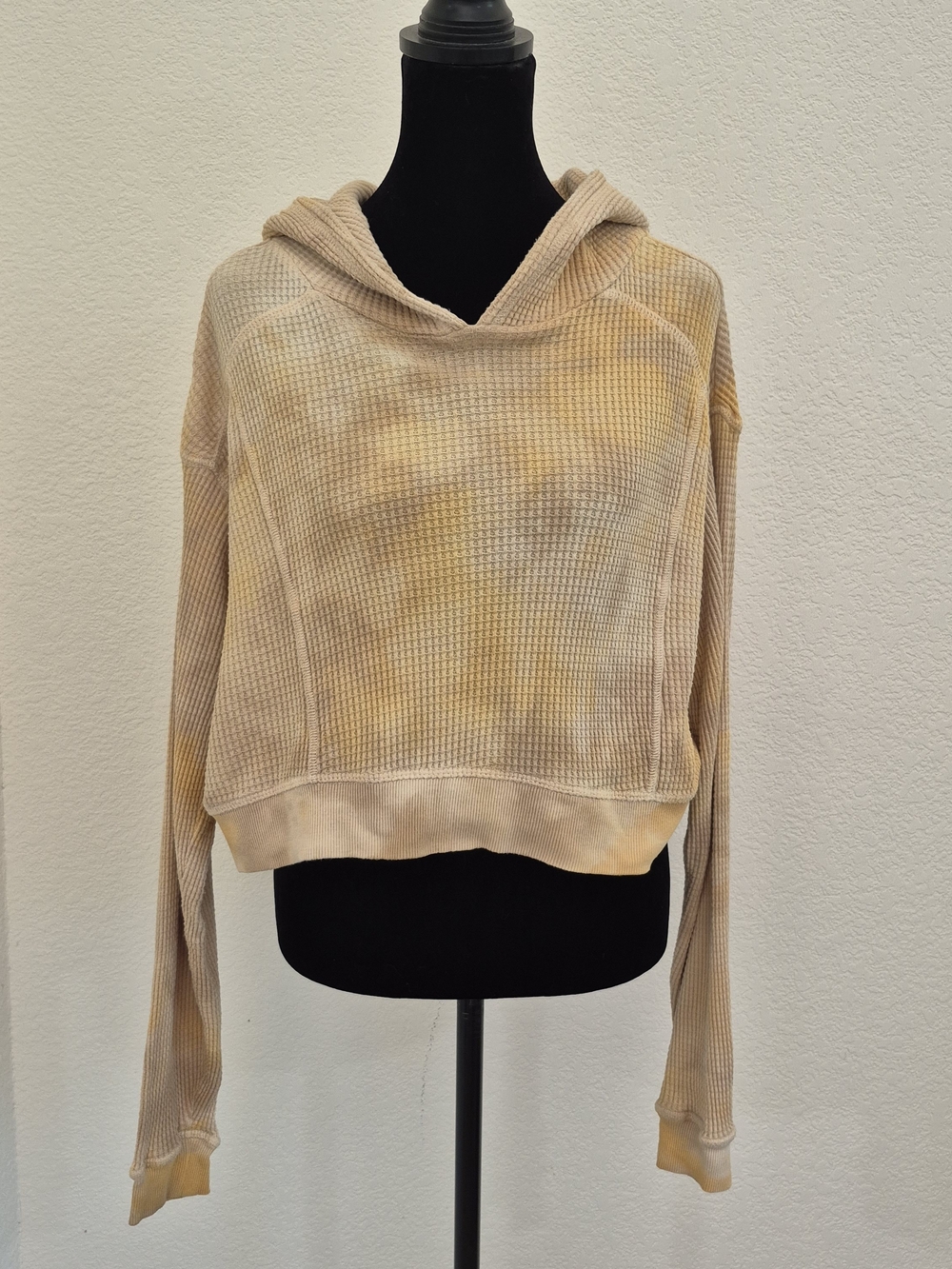Wild Fable Beige Tie-Dye Waffle Knit Hoodie Top - Picture 6 of 10